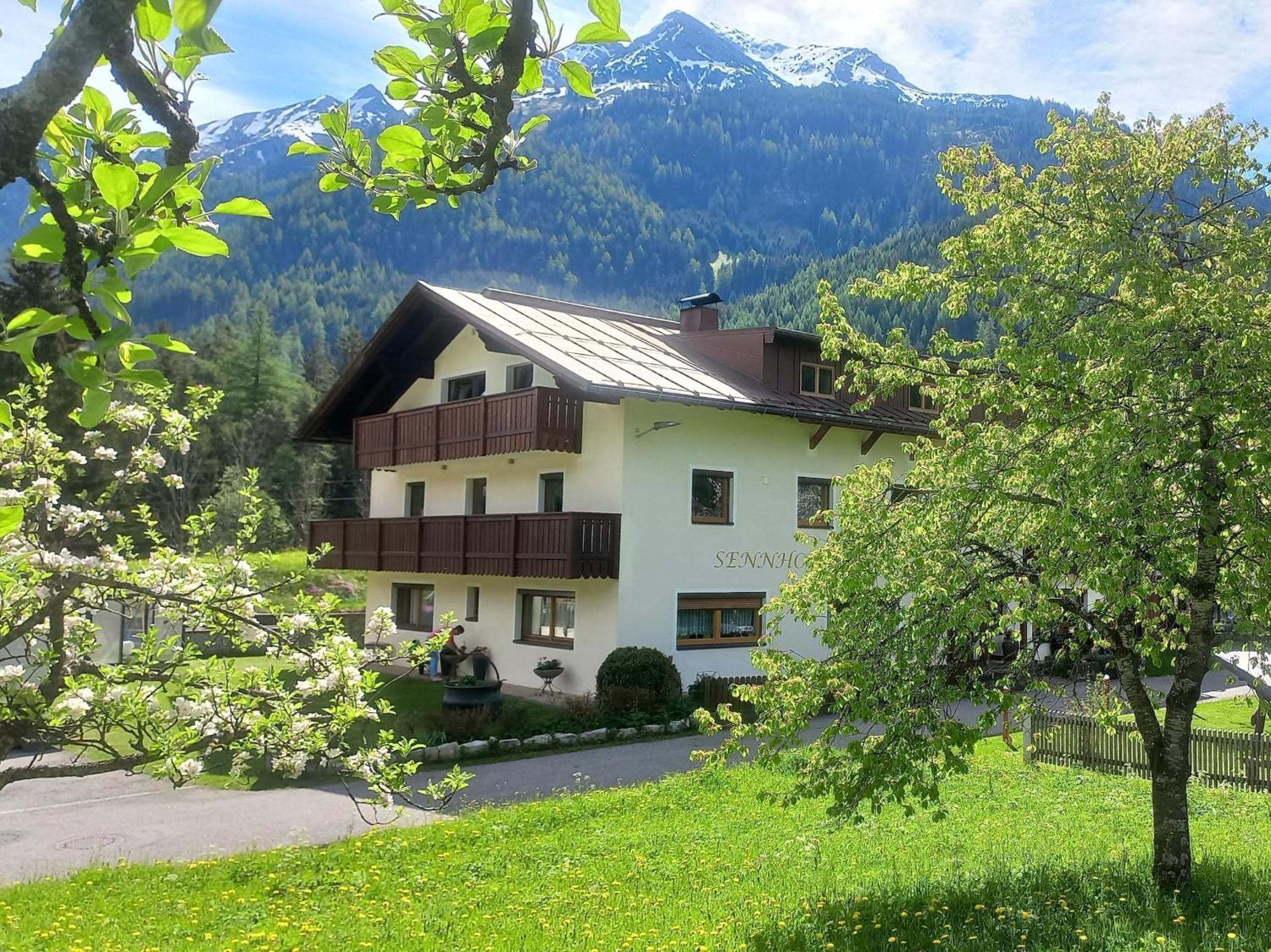 Sennhof Lechtal Appartement Bach  Buitenkant foto